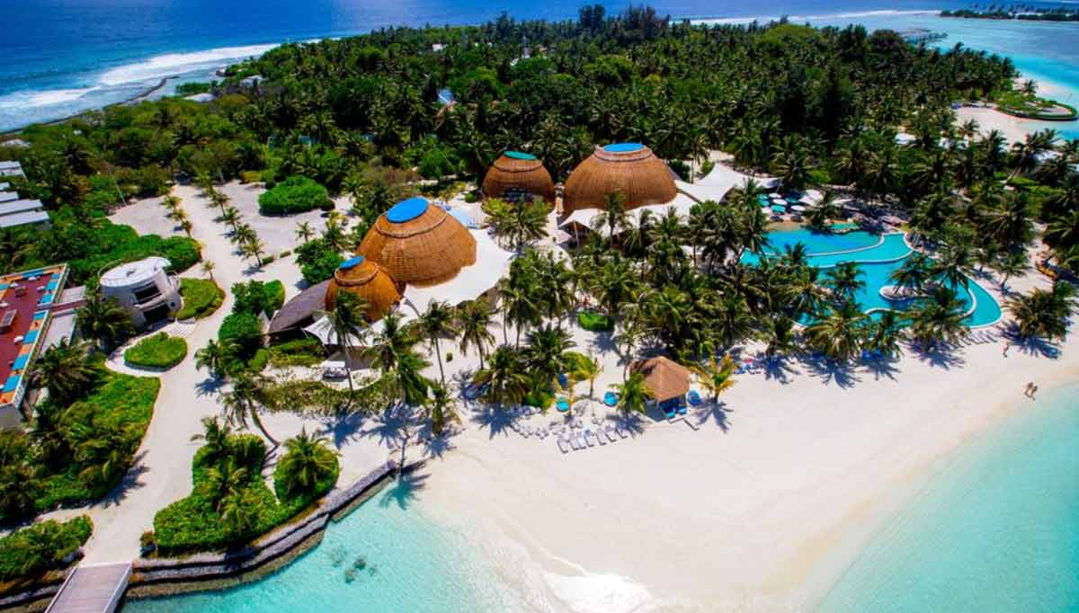 ¿Barco, surf house o resort? Elige cómo quieres viajar